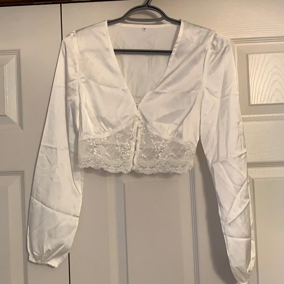 white satin blouse - Picture 1 of 2